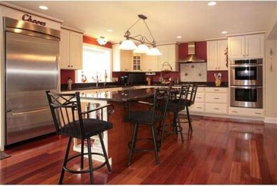 19 Myrtle Ave, Newburyport, MA 01950 - photo 4