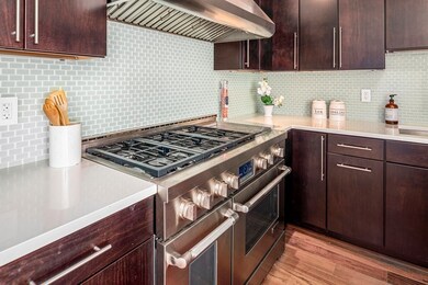 Harbor Towers unit 16F, Boston, MA 02110 - photo 4