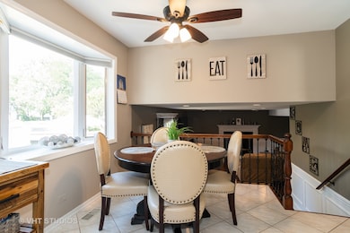 Breakfast Room
