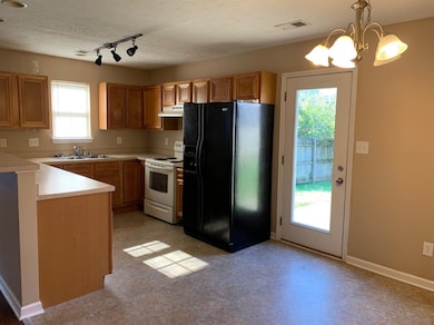 127 Felix St, Georgetown, KY 40324 - photo 3