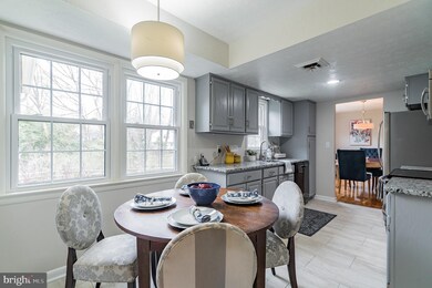 17612 Princess Anne Dr, Olney, MD 20832 - photo 6