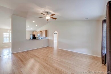 26360 E 86th St S, Broken Arrow, OK 74014 - photo 7