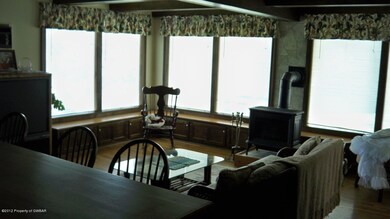 1320 Meeker Rd, Dallas, PA 18612 - photo 4