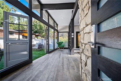 5010 Calderon Rd, Woodland Hills, CA 91364 - photo 5