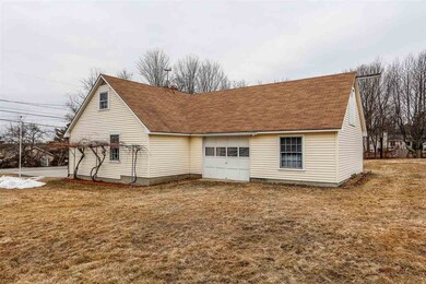 108 Musquash Rd, Hudson, NH 03051 - photo 3