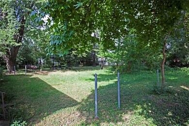 710 NW B St, Bentonville, AR 72712 - photo 3