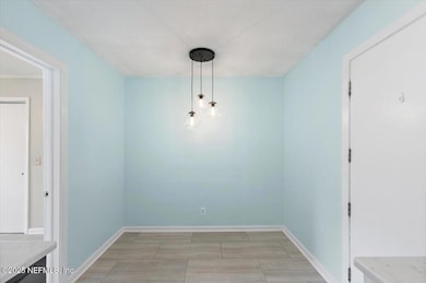 915 Old Grove Manor, Jacksonville, FL 32207 - photo 7