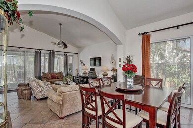 Dinning/ Family RM