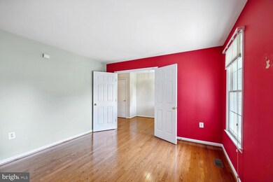 633 Elliot Dr, Purcellville, VA 20132 - photo 4