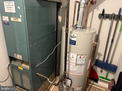 11 Kent Place unit Q6, Sewell, NJ 08080 - photo 5