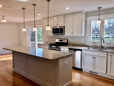 6 Parker St, Billerica, MA 01821 - photo 3