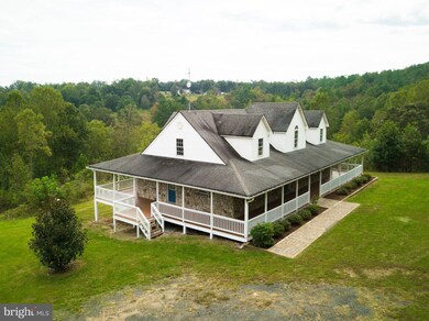 102 Charlies Farm Ln, Castleton, VA 22716 - photo 2