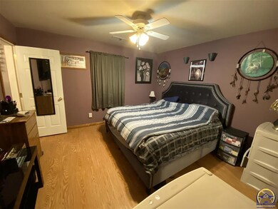 200 Holt Cir, Hoyt, KS 66440 - photo 5