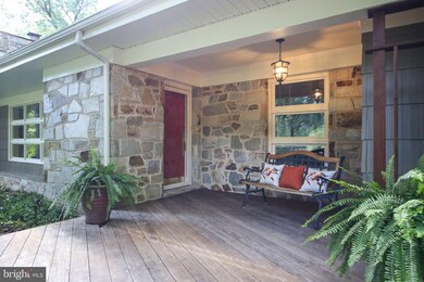 1411 Highview Dr, Lutherville Timonium, MD 21093 - photo 2