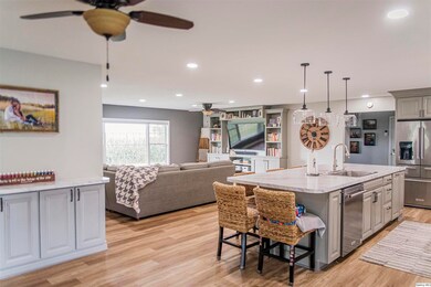 1737 N 2250th Place, Mendon, IL 62351 - photo 3