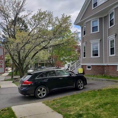 206 Rockland St, Portsmouth, NH 03801 - photo 2