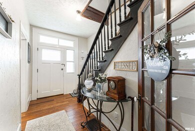 318 Pekin St, Lincoln, IL 62656 - photo 5