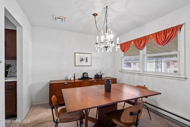 10-Dining 1B