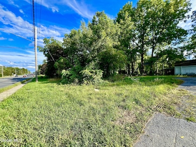 2808 Troy Schenectady Rd, Schenectady, NY 12309 - photo 3