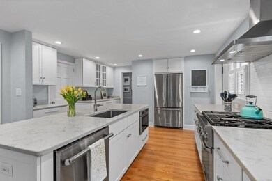 4 Park View Dr, Hingham, MA 02043 - photo 4
