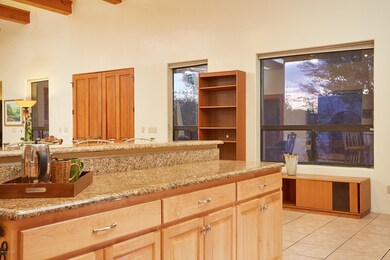 KITCHEN4