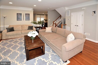 4045 Stewarts Bridge Ct, Fairfax, VA 22033 - photo 6