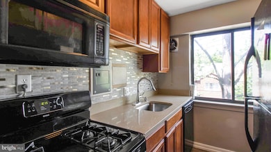 3901 Tunlaw Rd NW unit 701, Washington, DC 20007 - photo 2