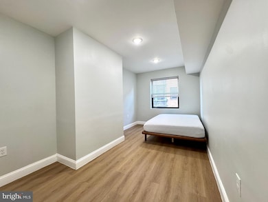 1024 Race St unit 3A, Philadelphia, PA 19107 - photo 6