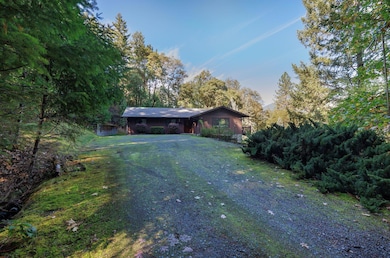 6335 Donaldson Rd, Grants Pass, OR 97526 - photo 3