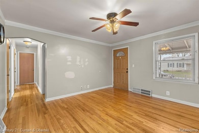 4123 Abbott Ave, Lincoln Park, MI 48146 - photo 3