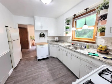 1233 Williams St, Des Moines, IA 50317 - photo 4