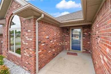 3037 Barrington Ct, New Albany, IN 47150 - photo 4