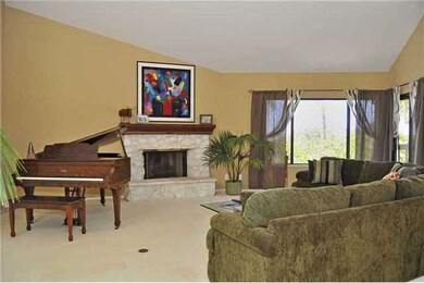 Large & Comfortable Living Room with Cozy Fireplac