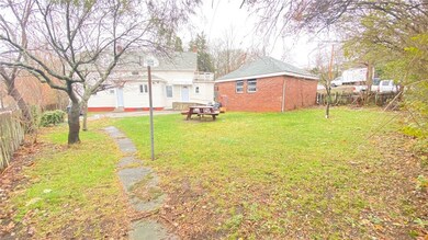 1624 Chalkstone Ave, Providence, RI 02909 - photo 4