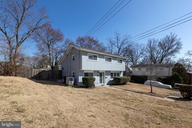 6324 Beryl Rd, Alexandria, VA 22312 - photo 3