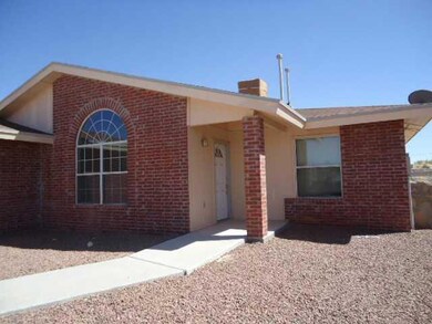 14564 Desierto Lindo Ave, El Paso, TX 79928 - photo 2