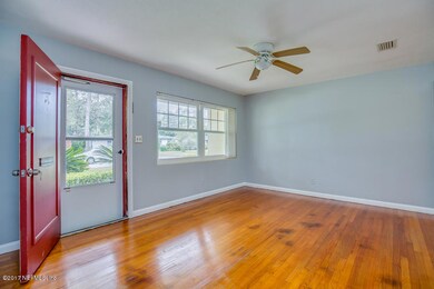 7029 Waikiki Rd, Jacksonville, FL 32216 - photo 7