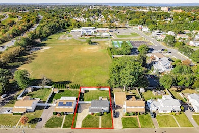 03-Front Aerial with outline