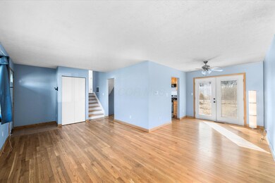 Living Room/Dining Room