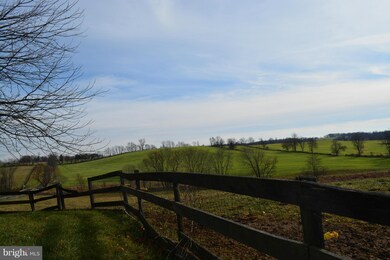 2315 Corbett Rd, Monkton, MD 21111 - photo 4