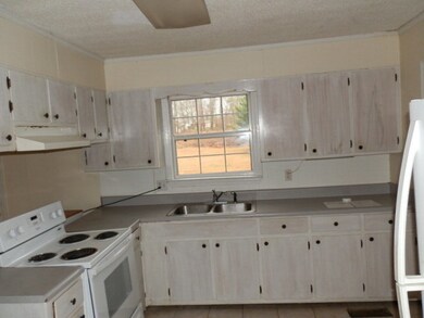 106 Ernest Dr, Tunnel Hill, GA 30755 - photo 7