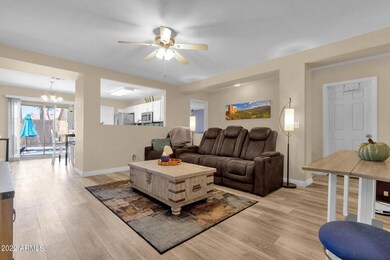 8-web-or-mls-2280-e-peach-tree-dr