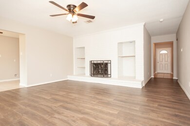 16622 David Glen Dr, Friendswood, TX 77546 - photo 4