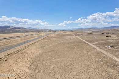 2215 Comstock St, Silver Springs, NV 89429 - photo 4