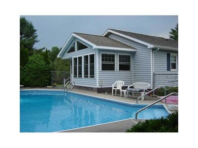 Swimming Pool/Hot Tub/Sauna.