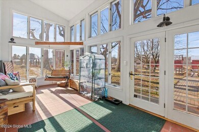 839 Amsterdam Rd, Schenectady, NY 12302 - photo 6