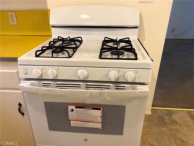 263 1/2 S 3rd Ave, Upland, CA 91786 - photo 3