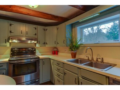 1370 Main Rd, Huntington, VT 05462 - photo 7