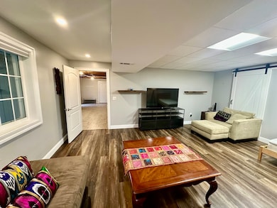 19 Talcott Mountain Rd, Simsbury, CT 06070 - photo 4