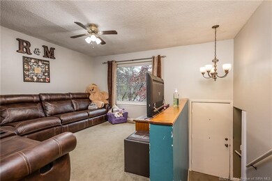 208 Janie Ln, New Albany, IN 47150 - photo 5